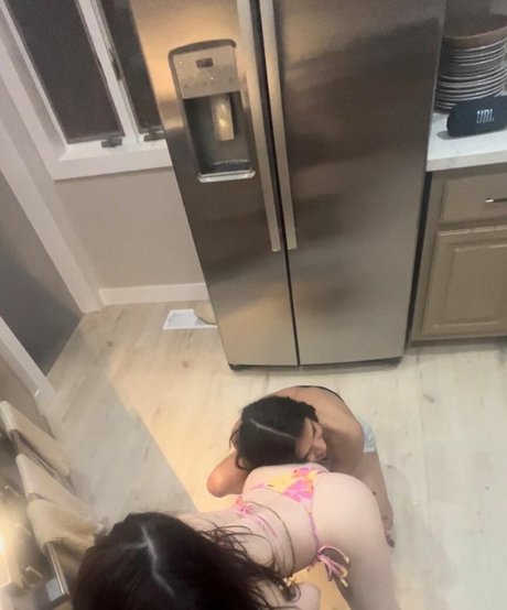 Zoey Jade pornstar pretty gallery