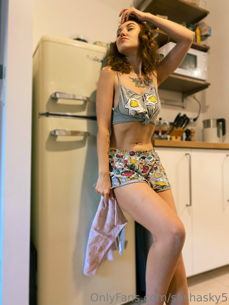 Annie Opium star sex image