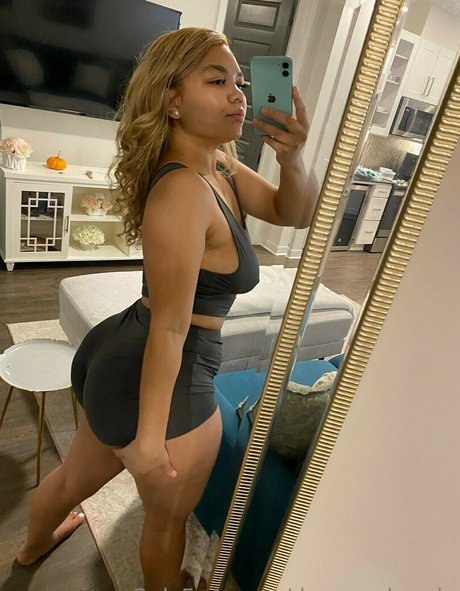 Desmondmarie free model gallery