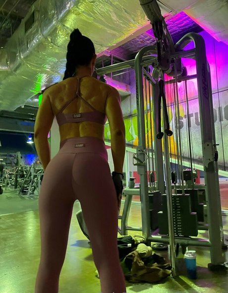 Kendra Banks model porn photo