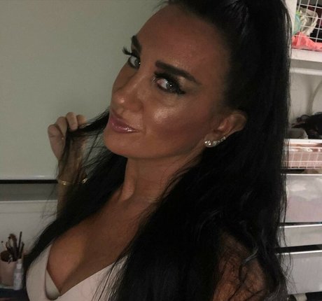 Kendra Banks model sexy pictures