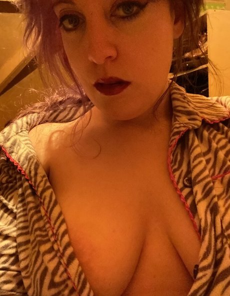 zombieciz nudes actress images