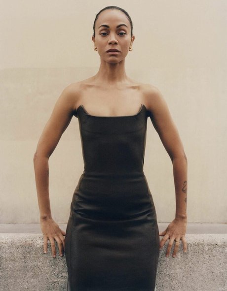 Zoe Saldana pornstar adult galleries