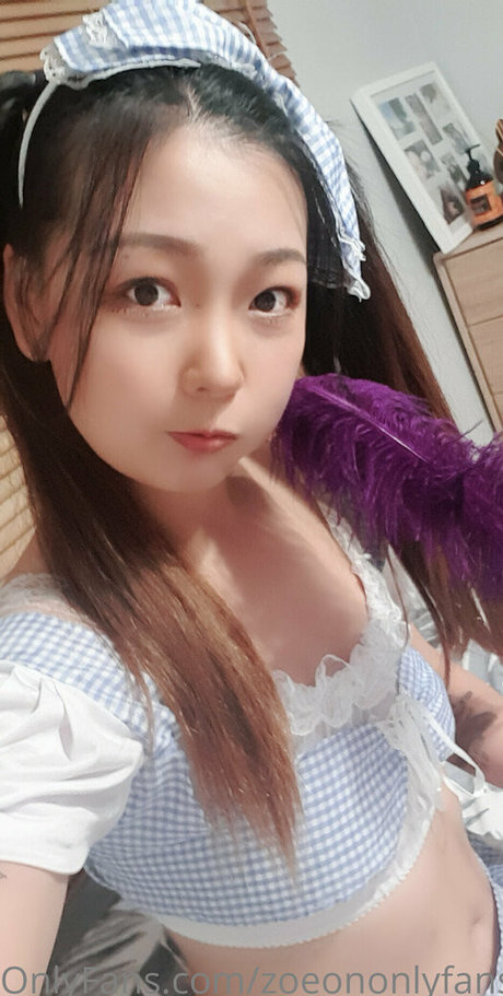 zoeononlyfans pornstar exclusive galleries