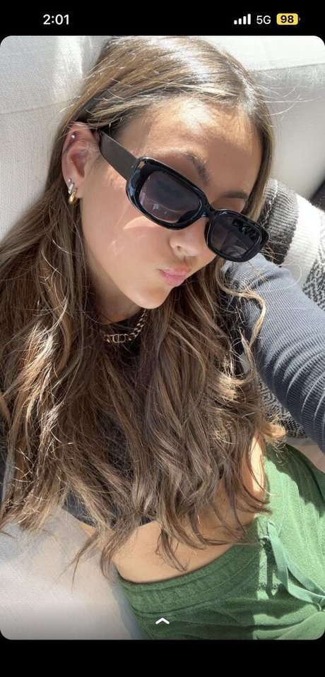 Zoe Fergurson exclusive star img