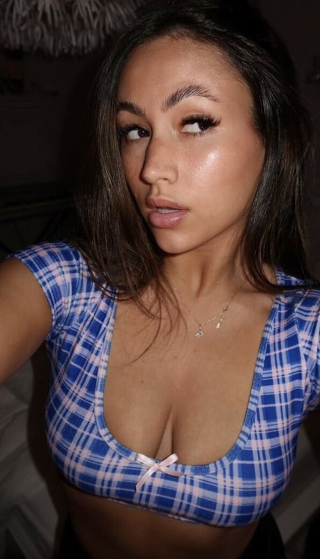 Zoe Fergurson hot star galleries