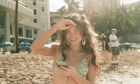 Zoe Colletti star xxx pictures