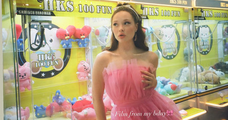 Zoe Colletti star art gallery