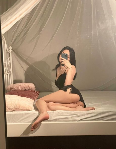 Zeydcarey nudes star galleries