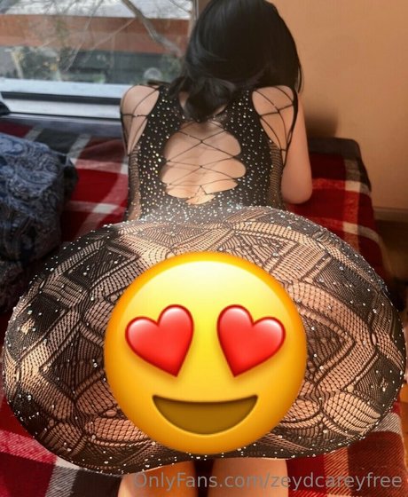 Zeydcarey sexy actress pics