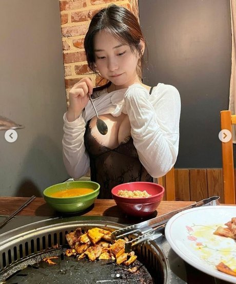 Zenny nice pornstar photo