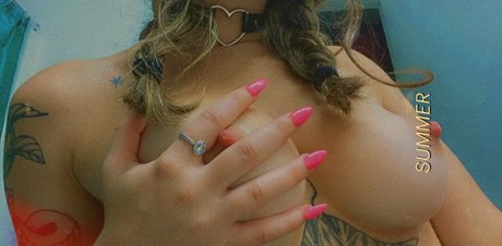 Caitlin Caitlinwoah art star pictures