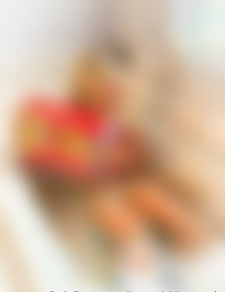 itsyagirldeemarie high quality model image