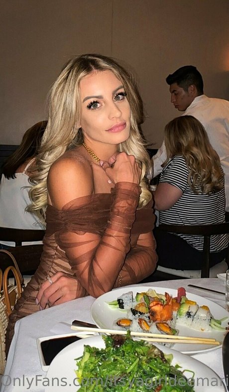 itsyagirldeemarie hd model image