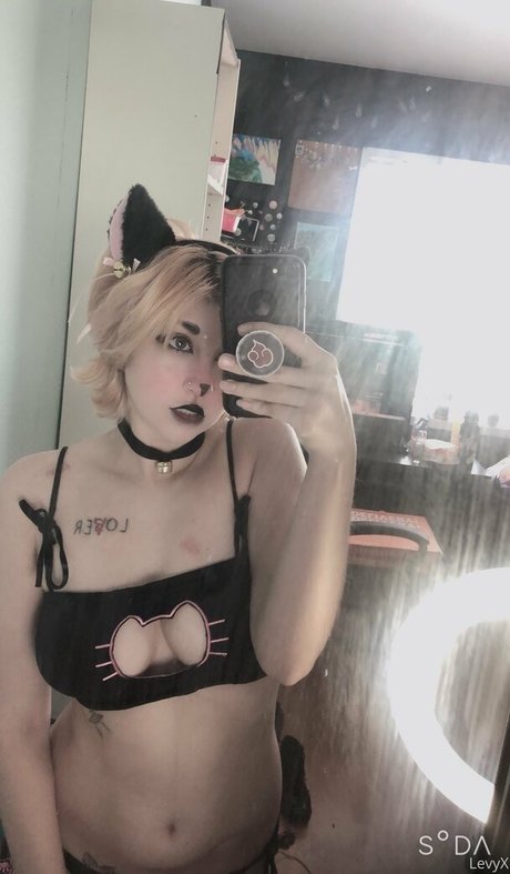 Gremlinbxtch star pretty image