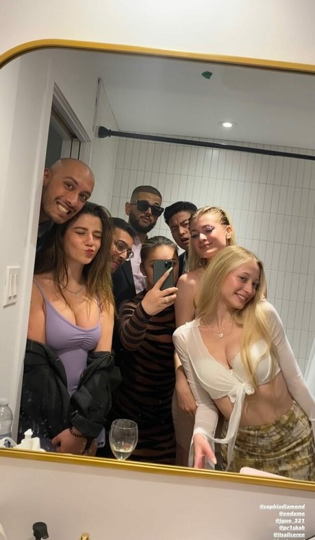 Sophia Diamond beautiful pornstar archive