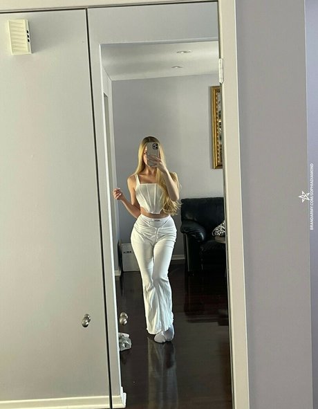 Sophia Diamond hd model photos