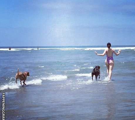 Whitney Cummings beautiful pornstar pics