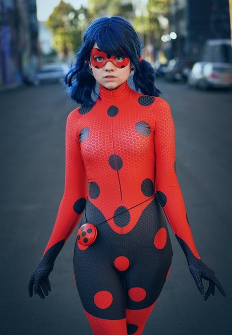 Mina Kess star sexy image