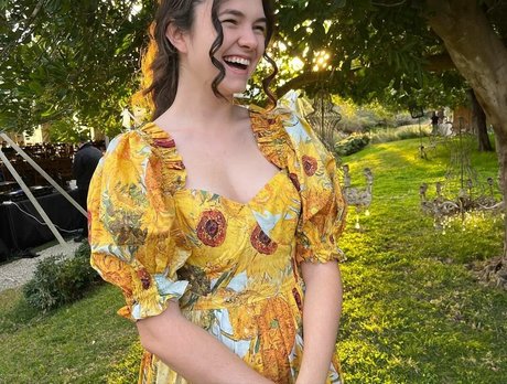 Mina Kess nice actress images