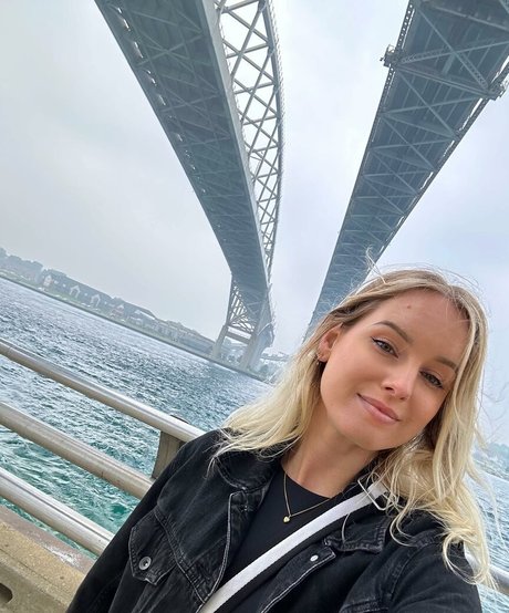 Sonja Reid star perfect pics