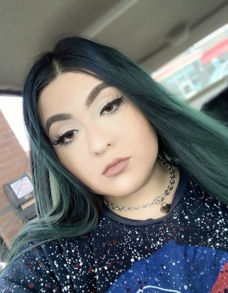 shadydoll sexy pornstar picture