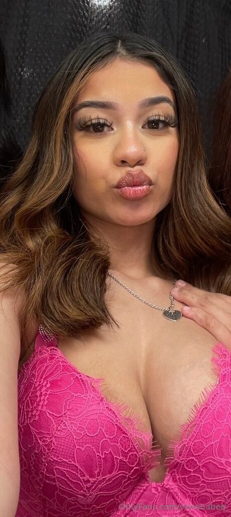 Vanebabee nice model image