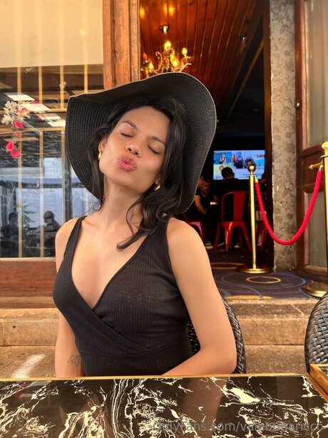 Valentinaricco nudes star photos