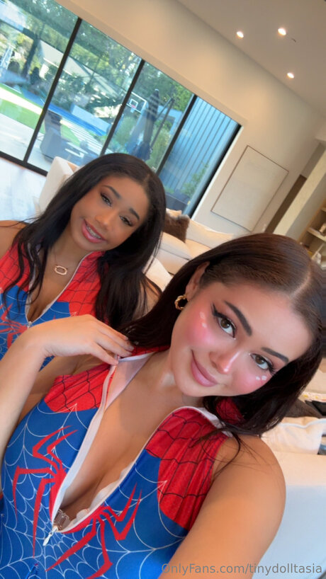 Tinydolltasia exclusive star picture