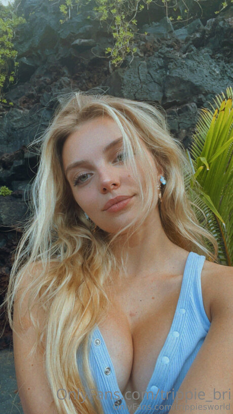 Trippiesworld adult actress photos