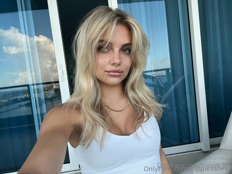 Trippiesworld porn star image