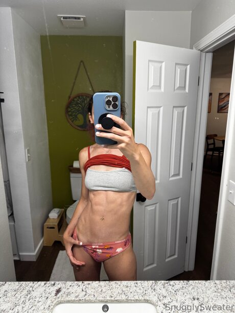 Snugglysweaterof star perfect pictures