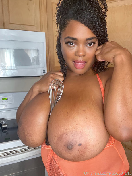 Nikky Dunes_ star best photos