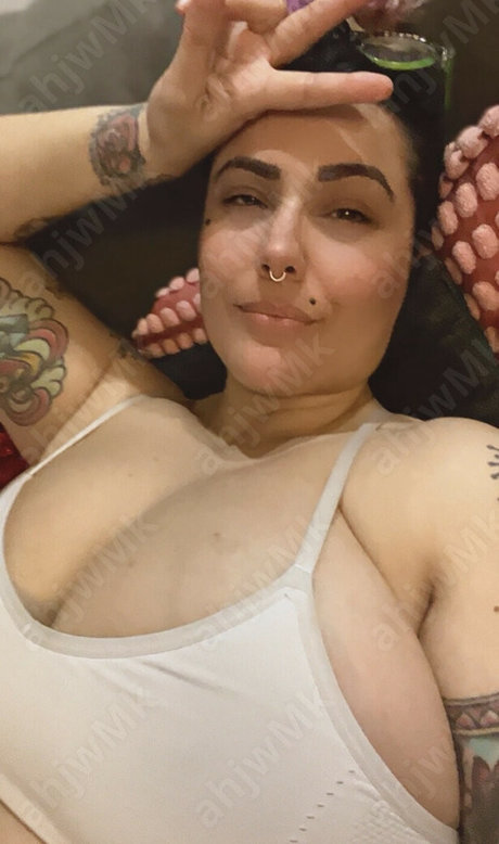 TheZombiUnicorn pornstar hot photo