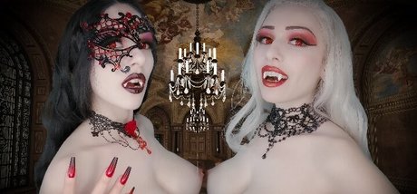 ASMR Fakes star hot photos