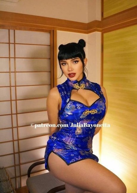 Julia Bayonetta sex star pics