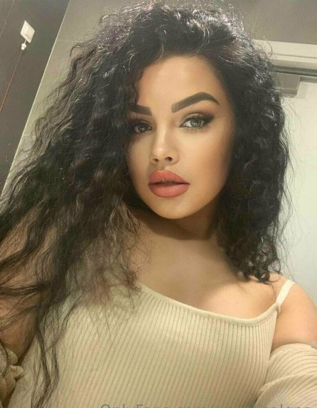 angelicalena pornstar beautiful photo