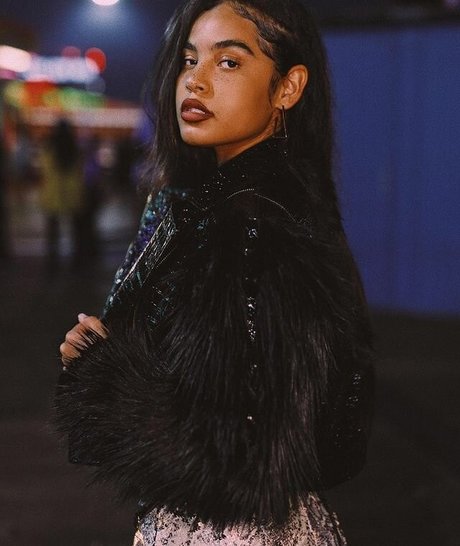 Malaika Terry pornstar nude img