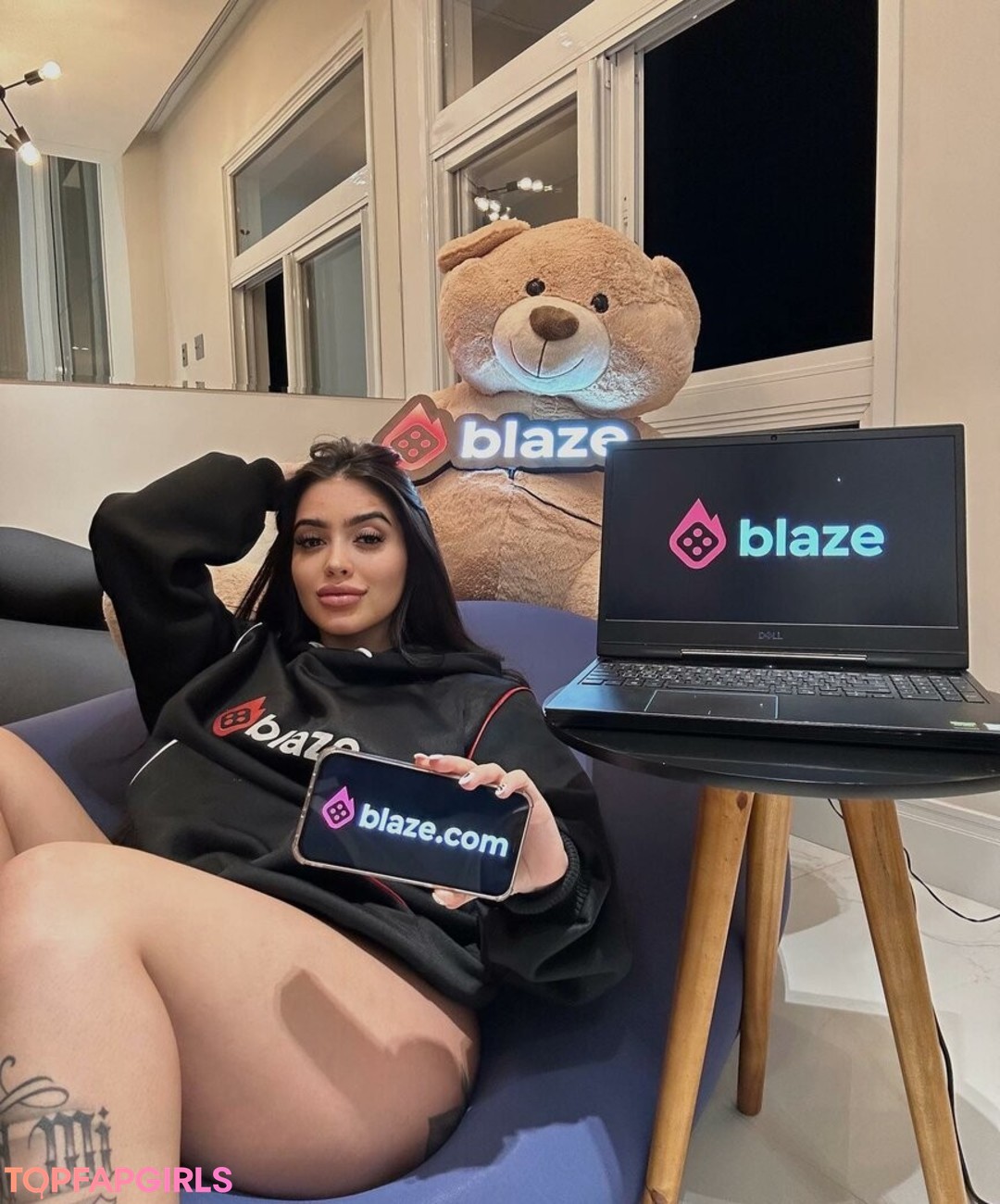 MC Mirella star porn archive