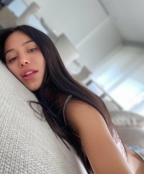 emilyortiz free model free galleries