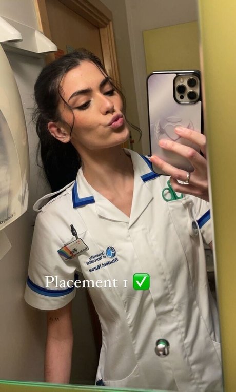 Olivia Forsbrook naked star pics