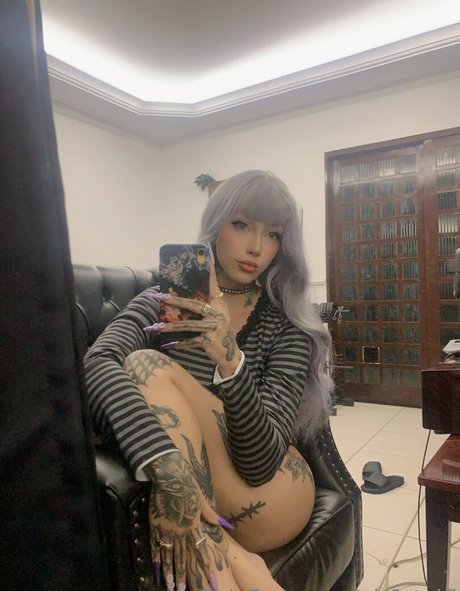 gh6stgirl porn model picture