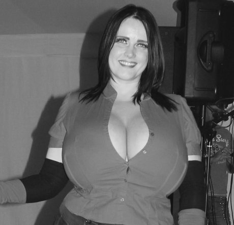 Princess Spyderlily model high quality pics