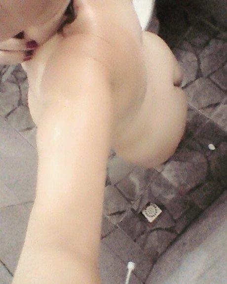 Andressa Aquino sexy pornstar pics