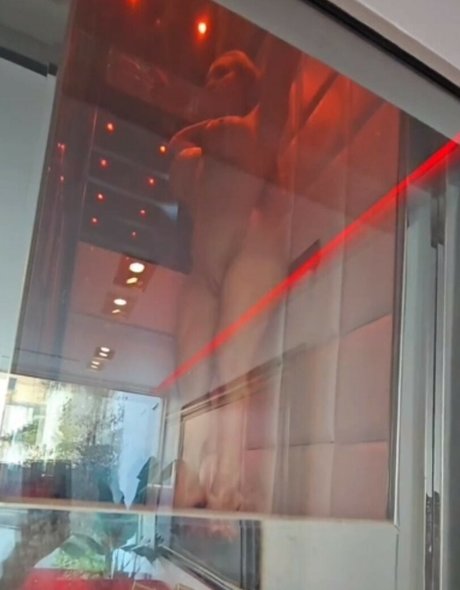 Nicole Coco Austin star top galleries