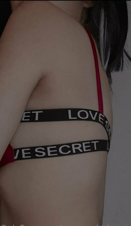 emma darkmetal naked actress archive