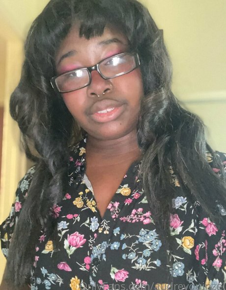 audreyquinzel model nice galleries