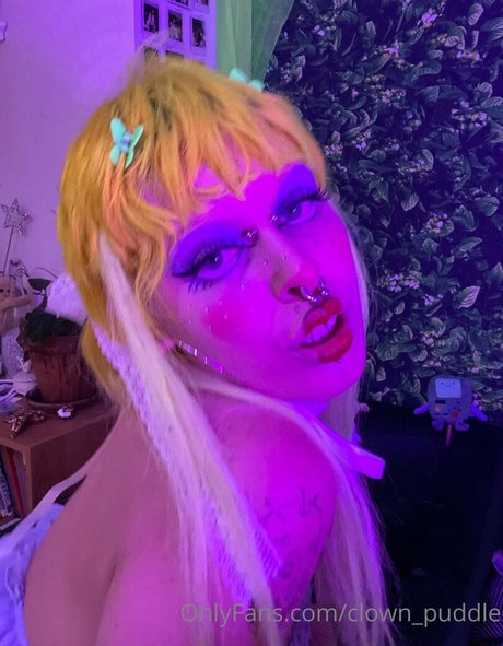 wormsinmyclownsuit free pornstar photos