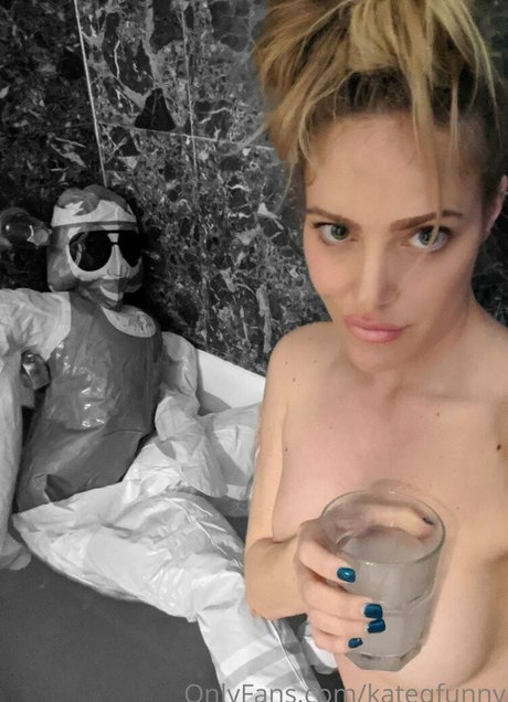 Kate Quigley nice star pictures