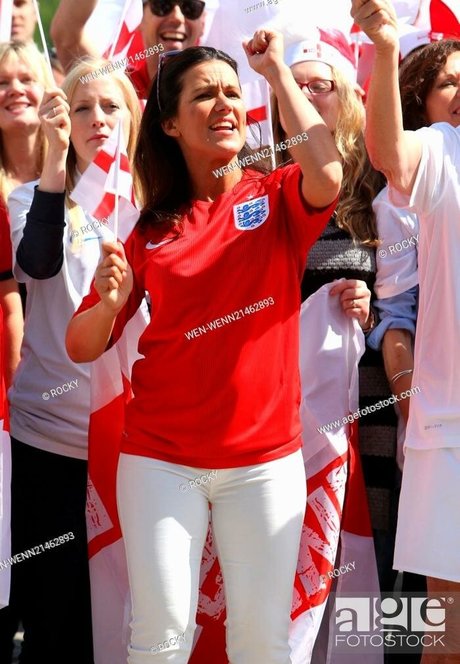 Susanna Reid sex actress images